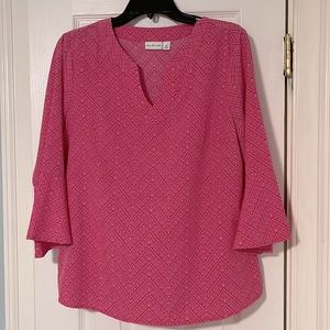 Pink and white Kim Rogers top.